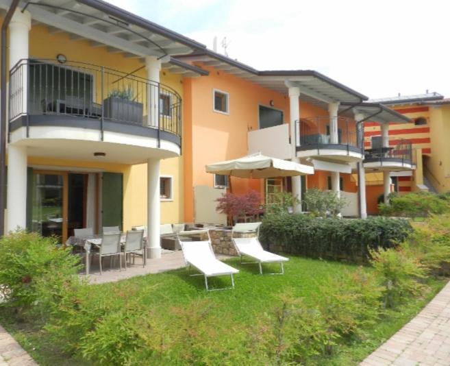 Paradiso Lux Lazise Exterior photo